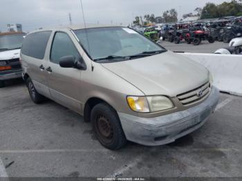  Salvage Toyota Sienna