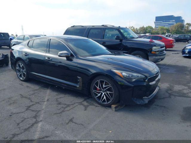  Salvage Kia Stinger