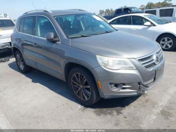  Salvage Volkswagen Tiguan