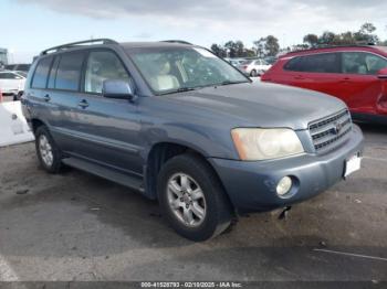  Salvage Toyota Highlander