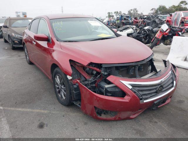  Salvage Nissan Altima