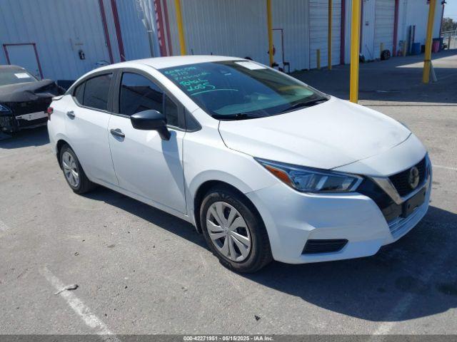  Salvage Nissan Versa