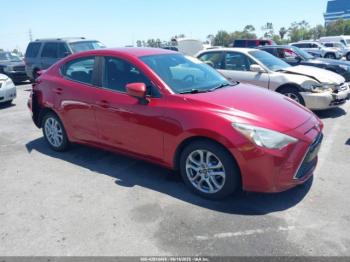  Salvage Toyota Yaris