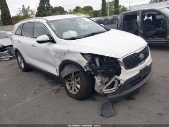  Salvage Kia Sorento