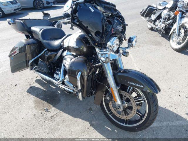  Salvage Harley-Davidson Flhtk