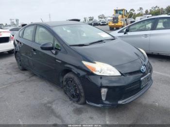  Salvage Toyota Prius