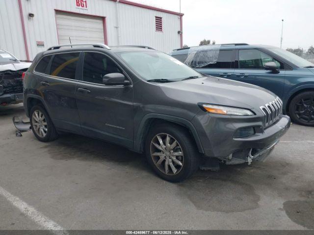  Salvage Jeep Cherokee