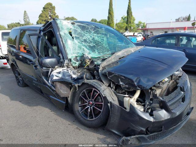  Salvage Dodge Grand Caravan