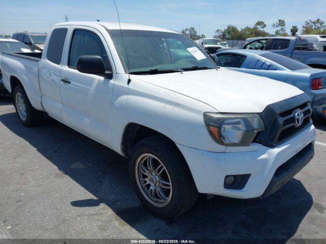  Salvage Toyota Tacoma