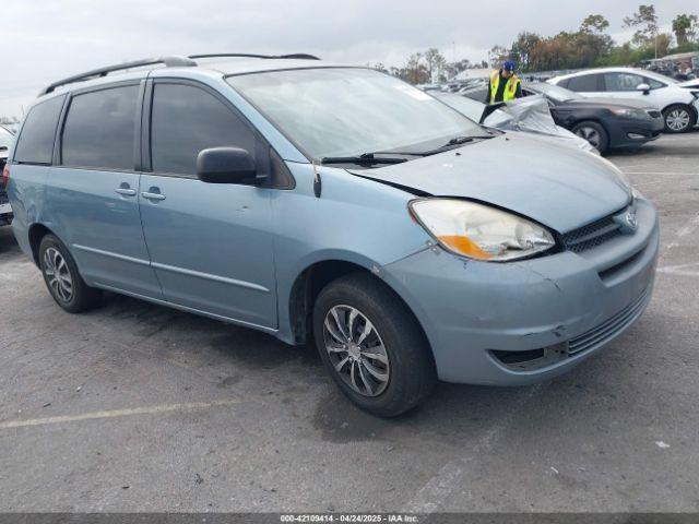  Salvage Toyota Sienna