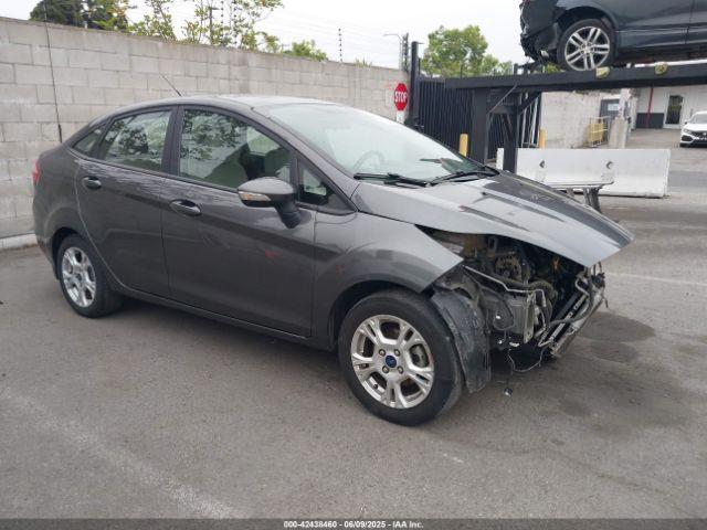  Salvage Ford Fiesta