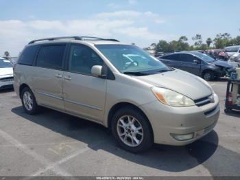  Salvage Toyota Sienna