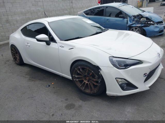  Salvage Scion FR-S