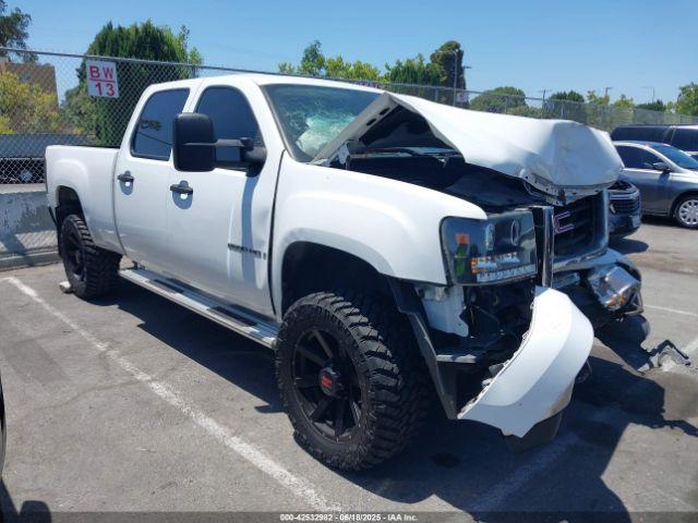  Salvage GMC Sierra 2500