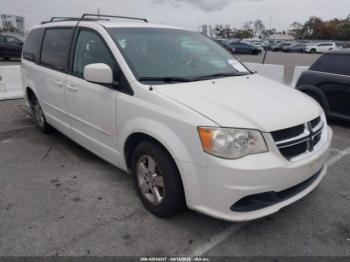  Salvage Dodge Grand Caravan