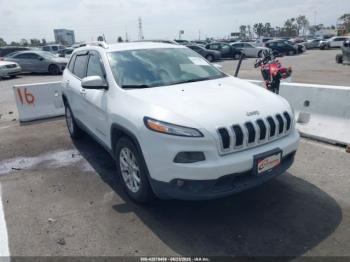  Salvage Jeep Cherokee