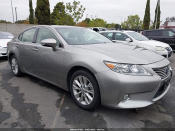 Salvage Lexus Es