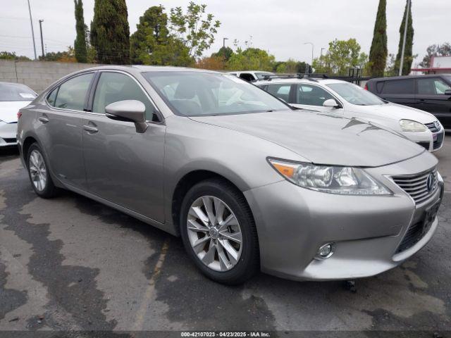  Salvage Lexus Es