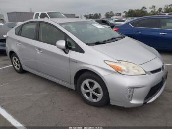  Salvage Toyota Prius