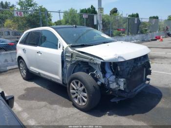  Salvage Ford Edge