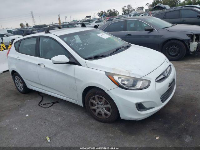  Salvage Hyundai ACCENT