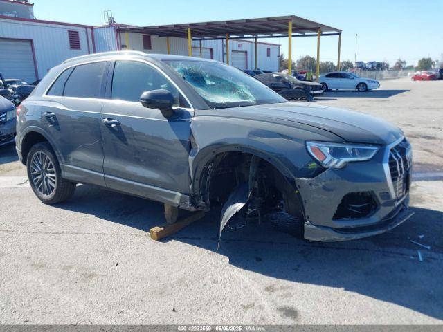  Salvage Audi Q3