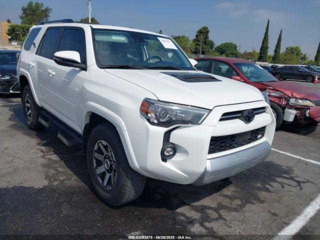  Salvage Toyota 4Runner