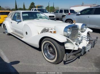  Salvage Ford Mustang