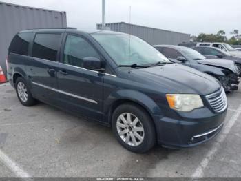  Salvage Chrysler Town & Country