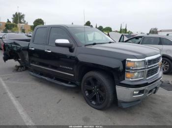  Salvage Chevrolet Silverado 1500