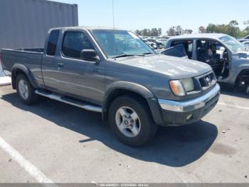  Salvage Nissan Frontier