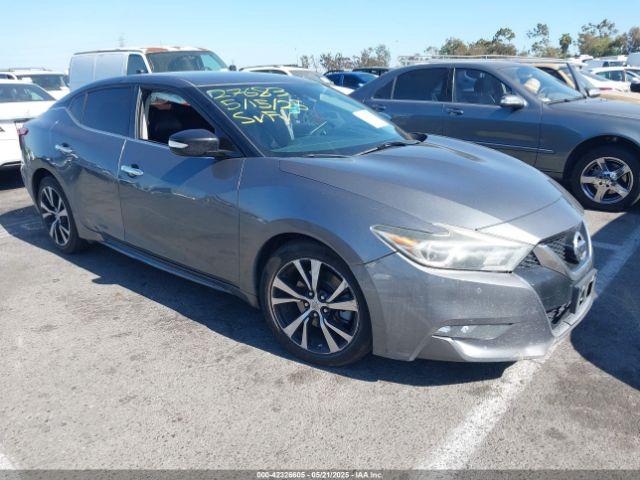 Salvage Nissan Maxima