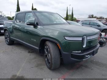  Salvage Rivian R1T