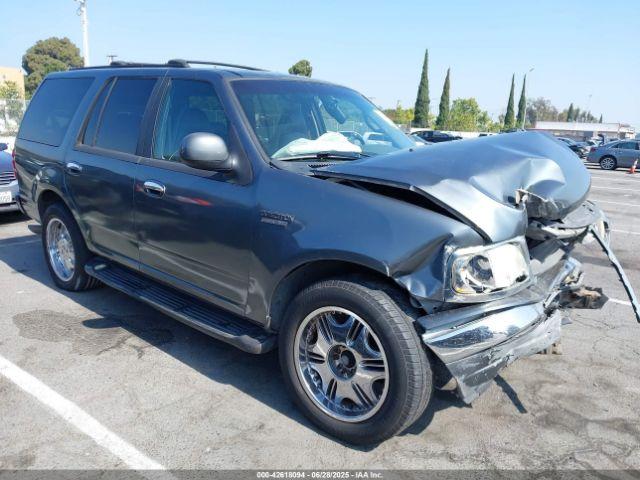 Salvage Ford Expedition