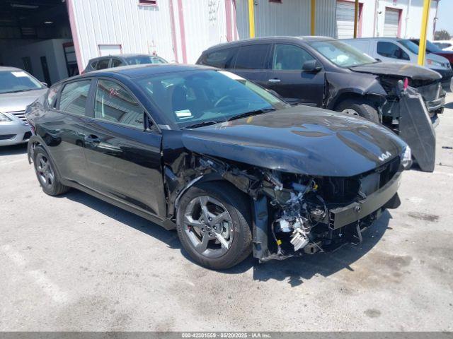  Salvage Kia K4