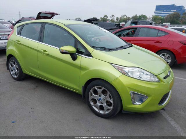  Salvage Ford Fiesta