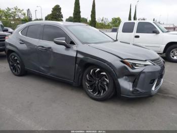  Salvage Lexus Ux