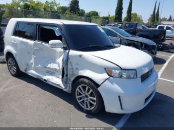  Salvage Scion xB