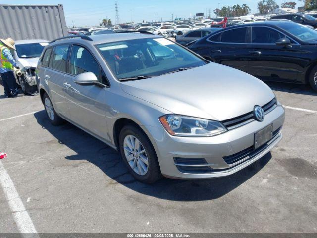  Salvage Volkswagen Golf