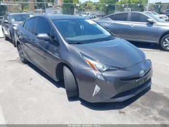  Salvage Toyota Prius