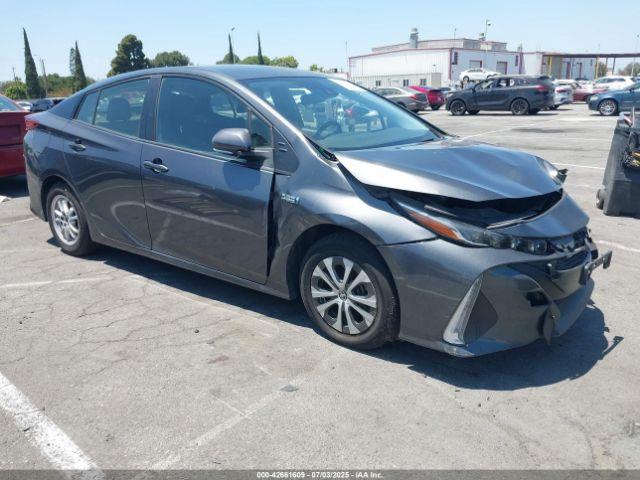  Salvage Toyota Prius Prime