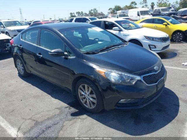  Salvage Kia Forte