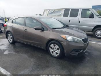  Salvage Kia Forte