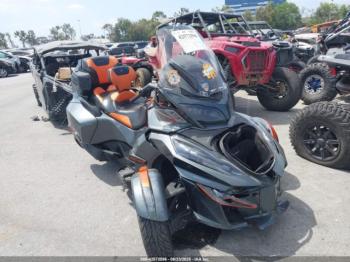  Salvage Can-Am Spyder Roadster