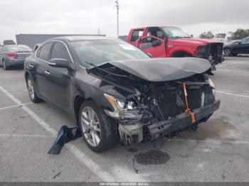  Salvage Nissan Maxima