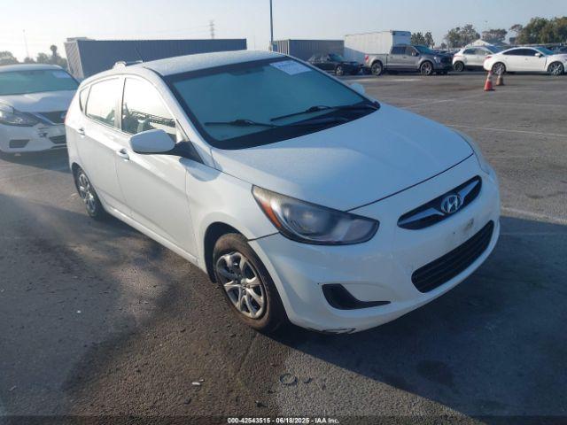  Salvage Hyundai ACCENT