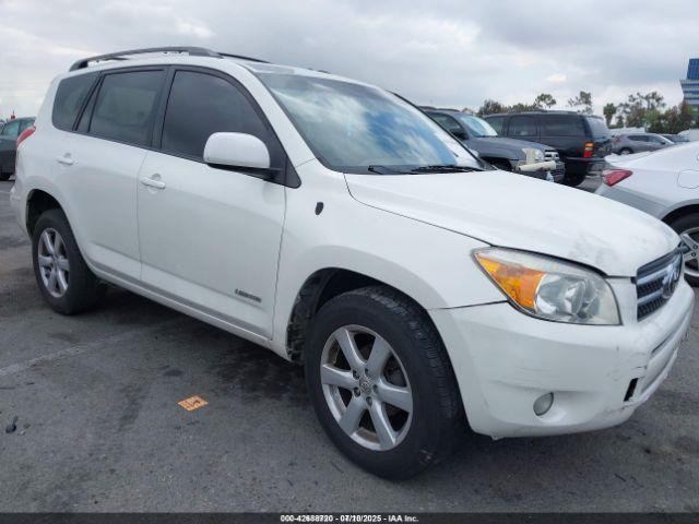  Salvage Toyota RAV4