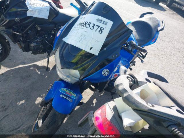  Salvage Kawasaki Zr750