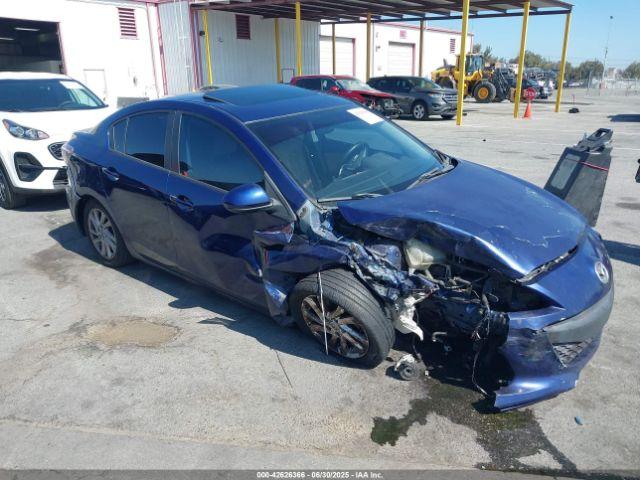  Salvage Mazda Mazda3