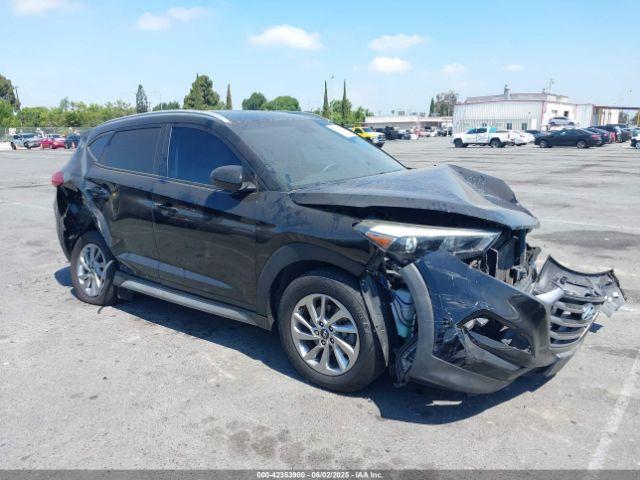  Salvage Hyundai TUCSON